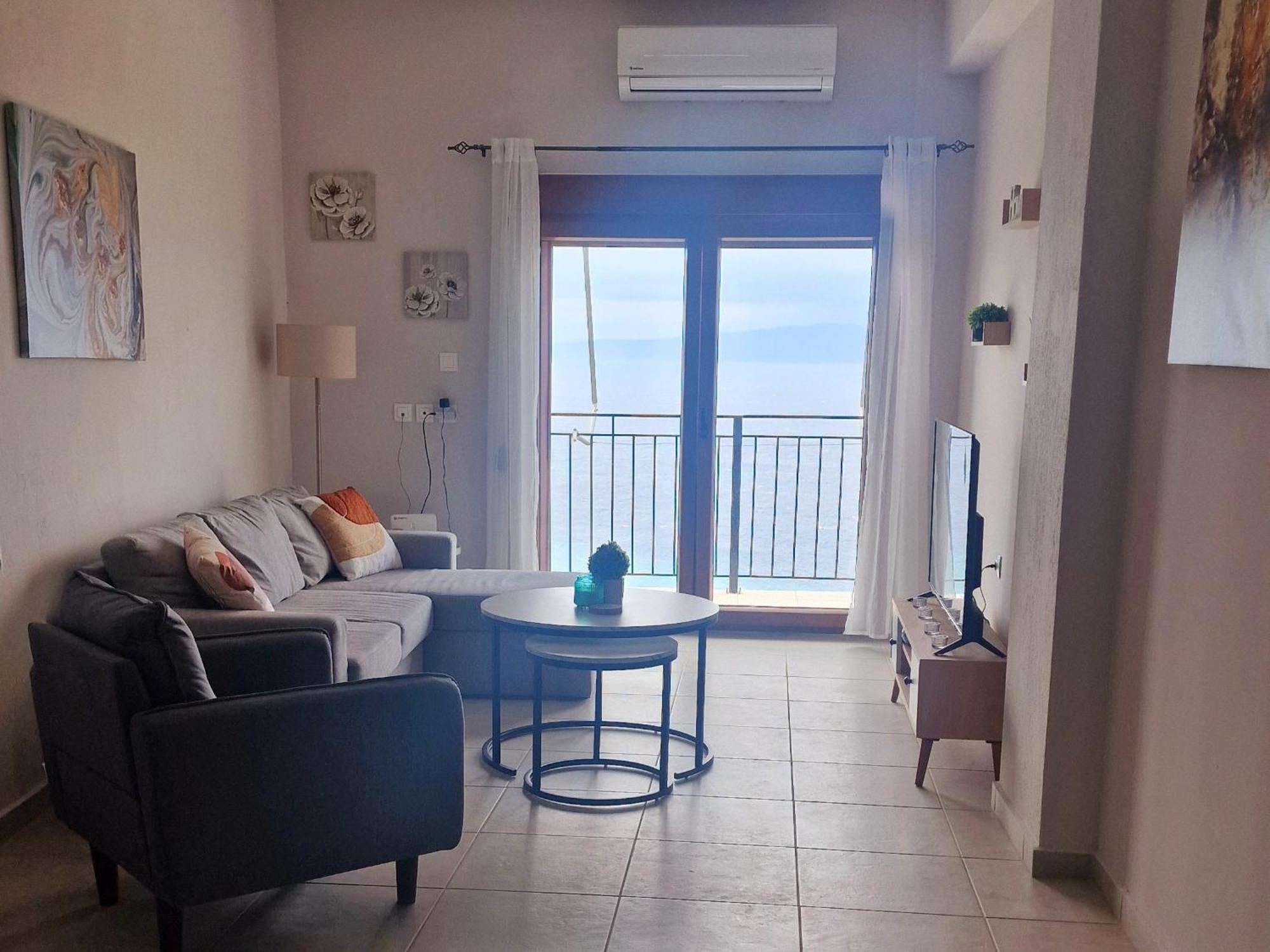Skopelos House Nikols Loutraki  Екстер'єр фото